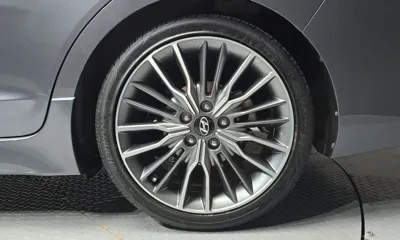Hyundai Avante 2017, 48909 км, за 7806.41 USD - фото 21