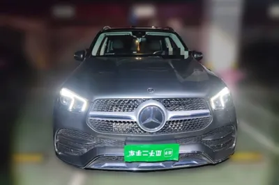 Mercedes-Benz GLE 2020, 35200 км, за 48130 USD