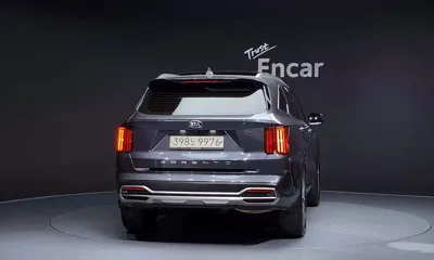 Kia Sorento 2021, 96105 км, за 16688.73 USD