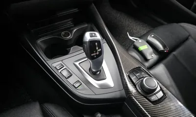 BMW 1-Series 2017, 57319 км, за 12295.09 USD - фото 9