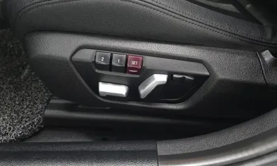 BMW 1-Series 2017, 57319 км, за 12295.09 USD - фото 20