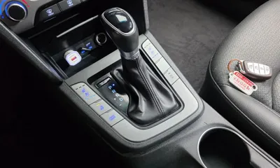 Hyundai Avante 2018, 106753 км, за 5534.93 USD - фото 9