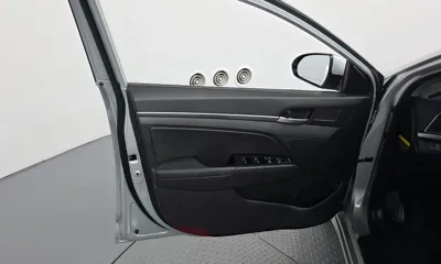 Hyundai Avante 2018, 106753 км, за 5534.93 USD - фото 24