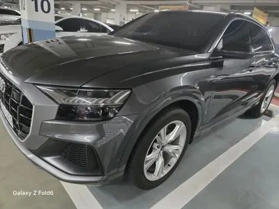 Audi Q8 2023, 14000 км, за 50814.36 USD
