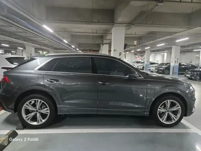 Audi Q8 2023, 14000 км, за 50814.36 USD