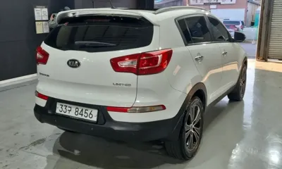 Kia Sportage 2013, 166320 км, за 4503.31 USD