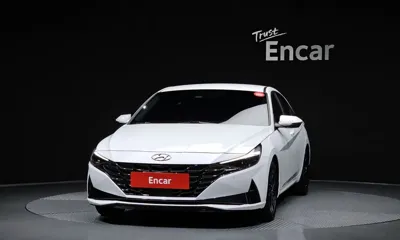 Hyundai Avante 2023, 90473 км, за 11441.2 USD