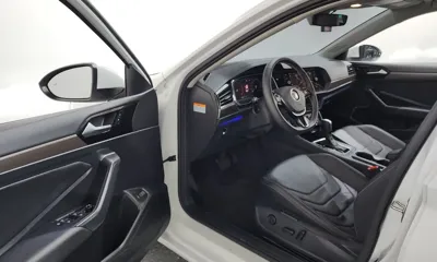Volkswagen Jetta 2021, 18445 км, за 21655.51 USD - фото 10