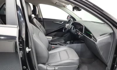 Kia Niro 2023, 36335 км, за 17434.31 USD - фото 26
