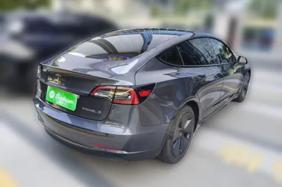 Tesla Model 3 2022, 69600 км, за 22813 USD