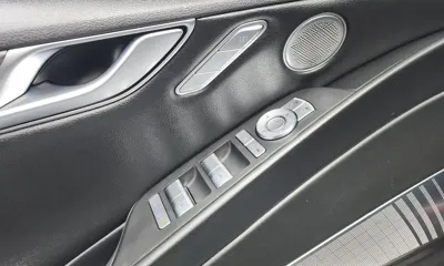 Genesis G80 2022, 58610 км, за 25981.63 USD - фото 30