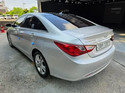 Hyundai Sonata 2010, 97825 км, за 2540.72 USD