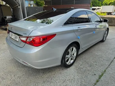 Hyundai Sonata 2010, 97825 км, за 2540.72 USD