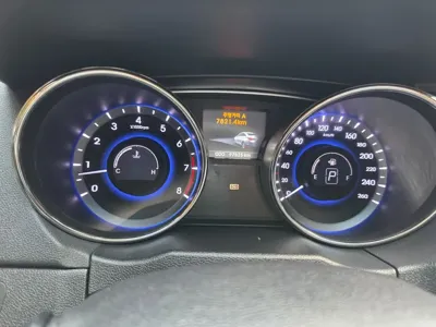 Hyundai Sonata 2010, 97825 км, за 2540.72 USD - фото 9