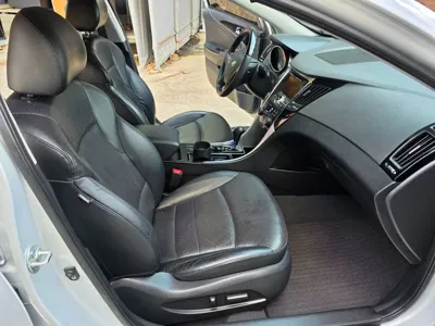 Hyundai Sonata 2010, 97825 км, за 2540.72 USD - фото 12