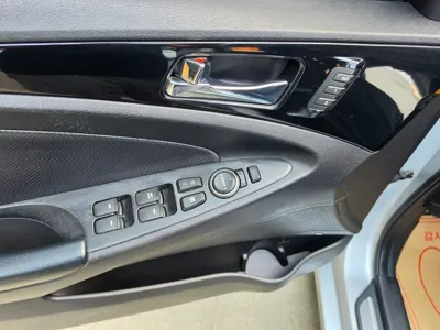 Hyundai Sonata 2010, 97825 км, за 2540.72 USD - фото 17