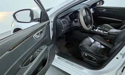 Renault-KoreaSamsung SM6