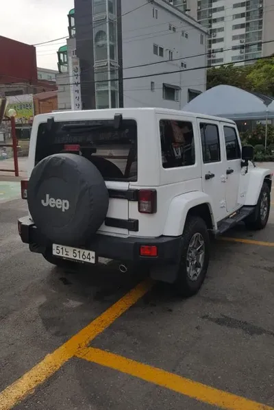 Jeep Wrangler 2015, 146975 км, за 12052.12 USD