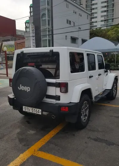 Jeep Wrangler 2015, 146975 км, за 12052.12 USD