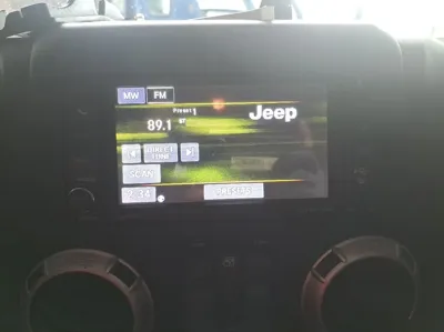 Jeep Wrangler 2015, 146975 км, за 12052.12 USD - фото 18