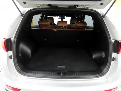 Kia Sportage 2018, 126100 км, за 8125.85 USD - фото 18