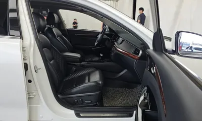 Kia K7 2017, 128564 км, за 7361.57 USD - фото 11