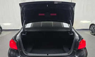 BMW 5-Series 2020, 115095 км, за 16263.35 USD - фото 20