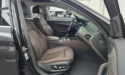 BMW 5-Series 2020, 115095 км, за 16263.35 USD - фото 26