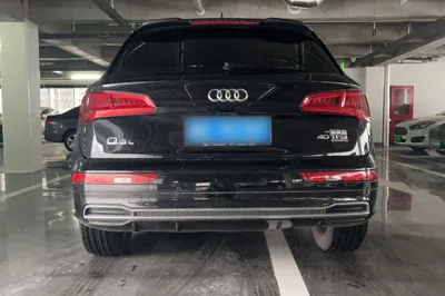 Audi Q5L 2018, 79200 км, за 18642 USD