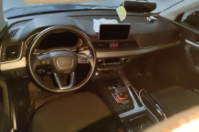 Audi Q5L 2018, 79200 км, за 18642 USD - фото 9