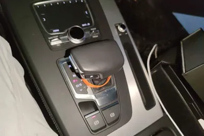 Audi Q5L 2018, 79200 км, за 18642 USD - фото 14