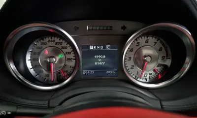 Mercedes-Benz SLS AMG 2012, 81477 км, за 80412.24 USD - фото 8