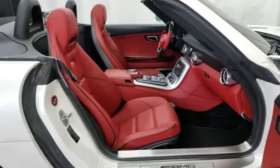 Mercedes-Benz SLS AMG 2012, 81477 км, за 80412.24 USD - фото 11