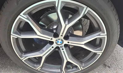 BMW X5 2026, 15085 км, за 78771.17 USD - фото 20