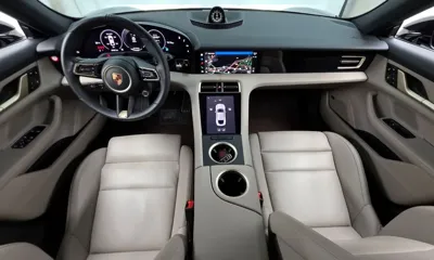 Porsche Taycan 2025, 23437 км, за 96320.58 USD - фото 7