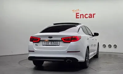 Kia K5 2014, 87050 км, за 5622.51 USD