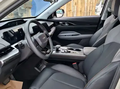 Oshan Oushang Z6 2024, 25000 км, за 11024.33 USD