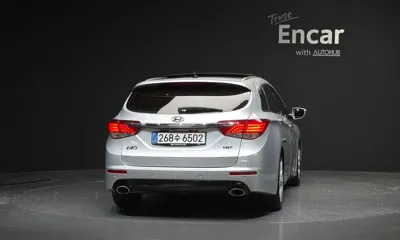 Hyundai i40 2012, 252224 км, за 2280.13 USD