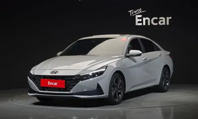 Hyundai Avante · 2023 год
