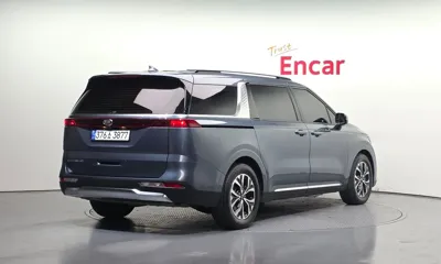 Kia Canival 2021, 132354 км, за 12800.32 USD