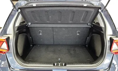 Hyundai Venue 2020, 115939 км, за 7548.9 USD - фото 20