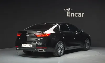 Kia K7 2018, 113129 км, за 6498.62 USD