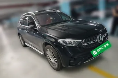 Mercedes-Benz GLC 2023, 82600 км, за 39123 USD