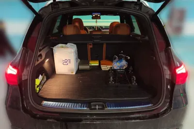 Mercedes-Benz GLC 2023, 82600 км, за 39123 USD - фото 19