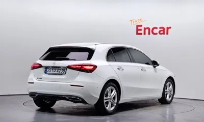 Mercedes-Benz A-Class 2025, 5781 км, за 20480.5 USD