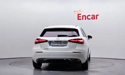 Mercedes-Benz A-Class 2025, 5781 км, за 20480.5 USD