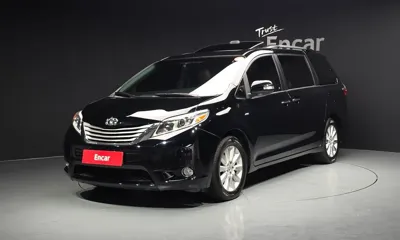 Toyota Sienna · 2016 год