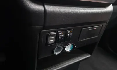 Toyota Sienna 2016, 57245 км, за 14637.02 USD - фото 18