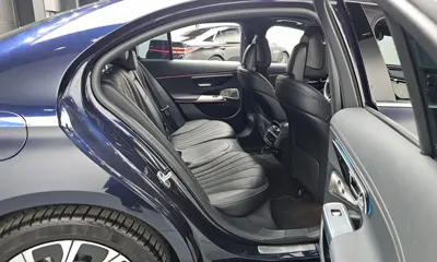 Mercedes-Benz E-Class 2024, 48731 км, за 38982.49 USD - фото 12