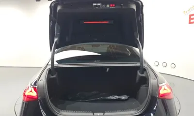 Mercedes-Benz E-Class 2024, 48731 км, за 38982.49 USD - фото 20
